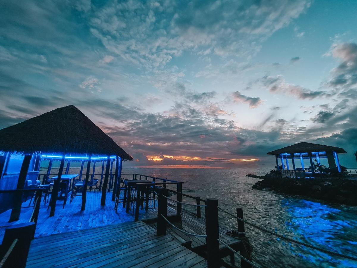 Saletoga Sands Resort & Spa Мататуфу Экстерьер фото