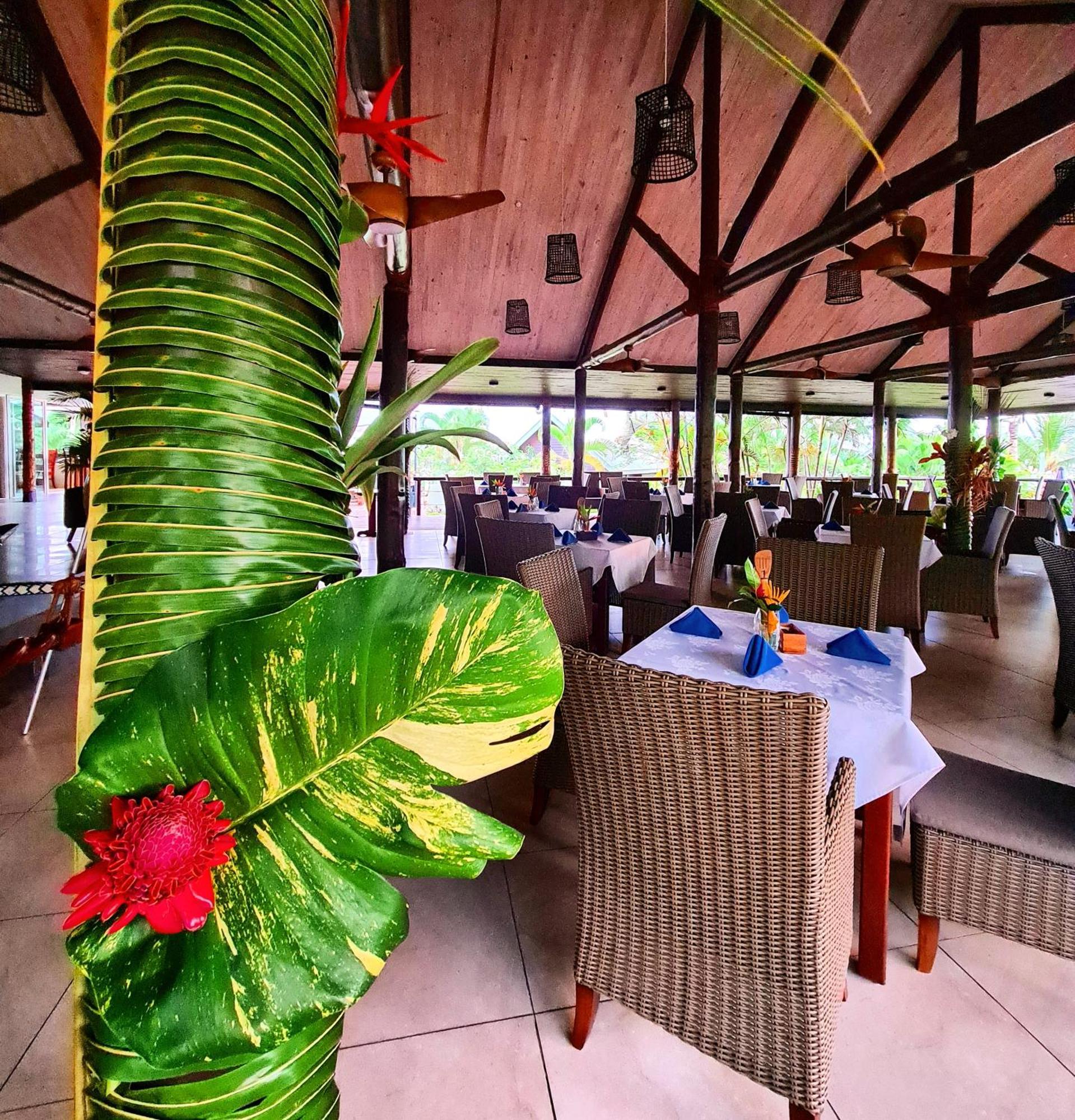 Saletoga Sands Resort & Spa Мататуфу Экстерьер фото